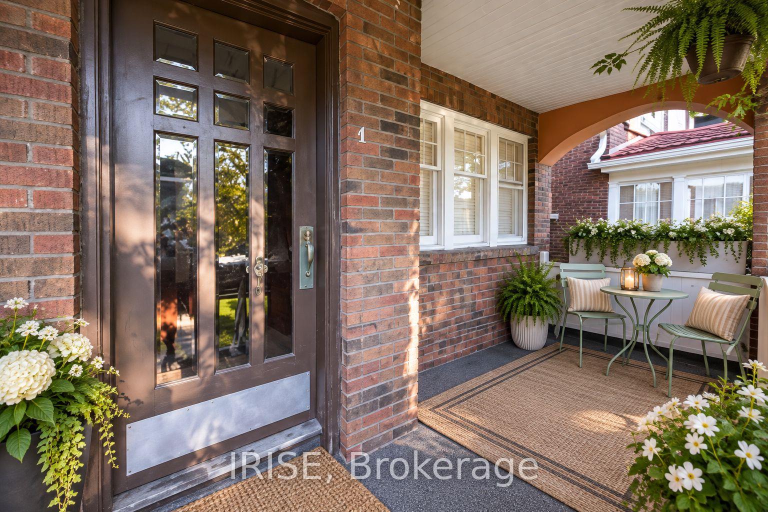 Photo 13 of Unit A, 4 Selwood Avenue, Toronto, The Beaches — HOMEH