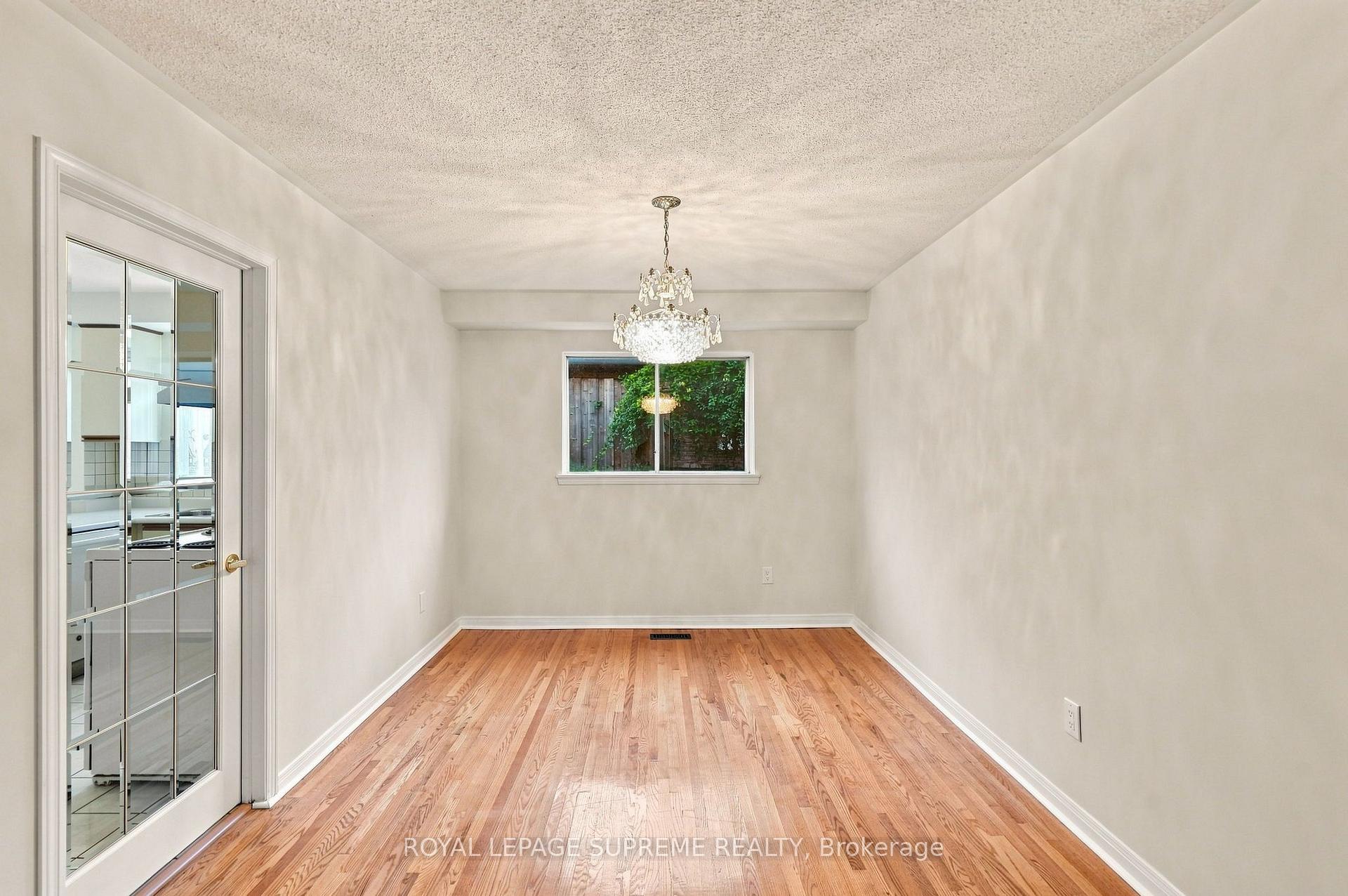 Photo 8 of 129 Briarscross Boulevard, Scarborough, Agincourt North — HOMEH