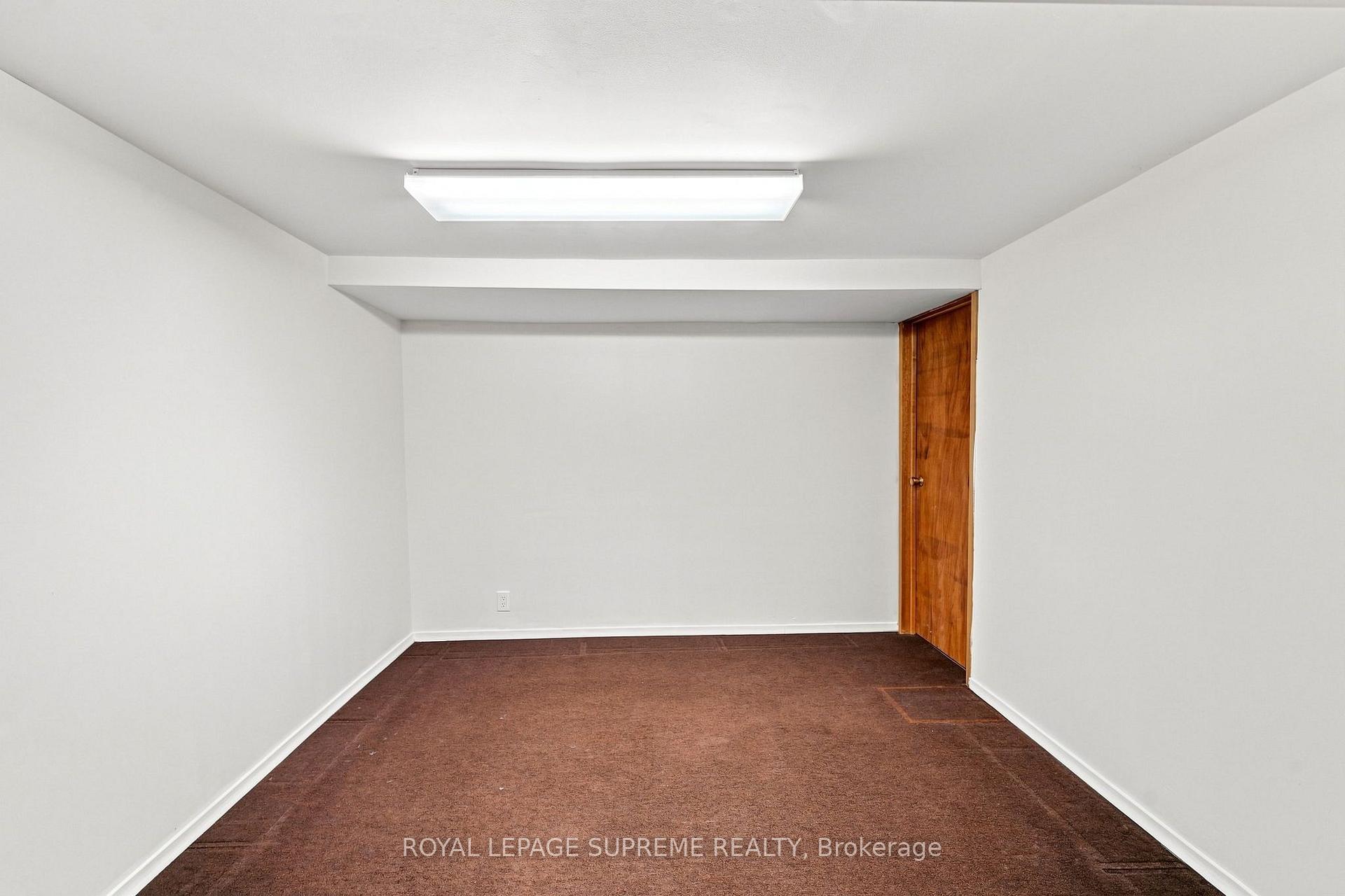 Photo 35 of 129 Briarscross Boulevard, Scarborough, Agincourt North — HOMEH