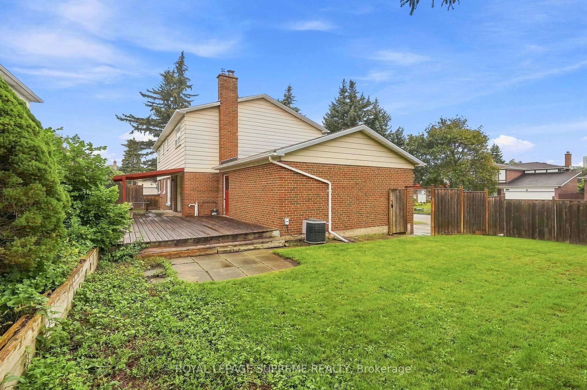 Photo 46 of 129 Briarscross Boulevard, Scarborough, Agincourt North — HOMEH