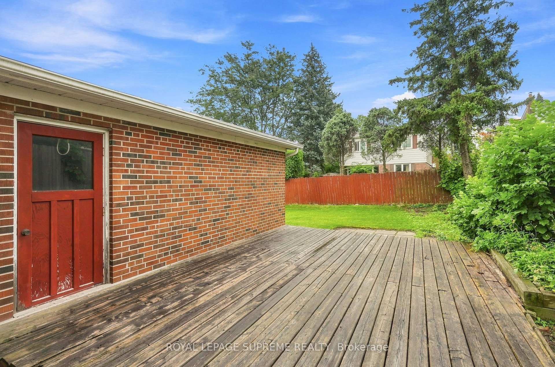 Photo 47 of 129 Briarscross Boulevard, Scarborough, Agincourt North — HOMEH