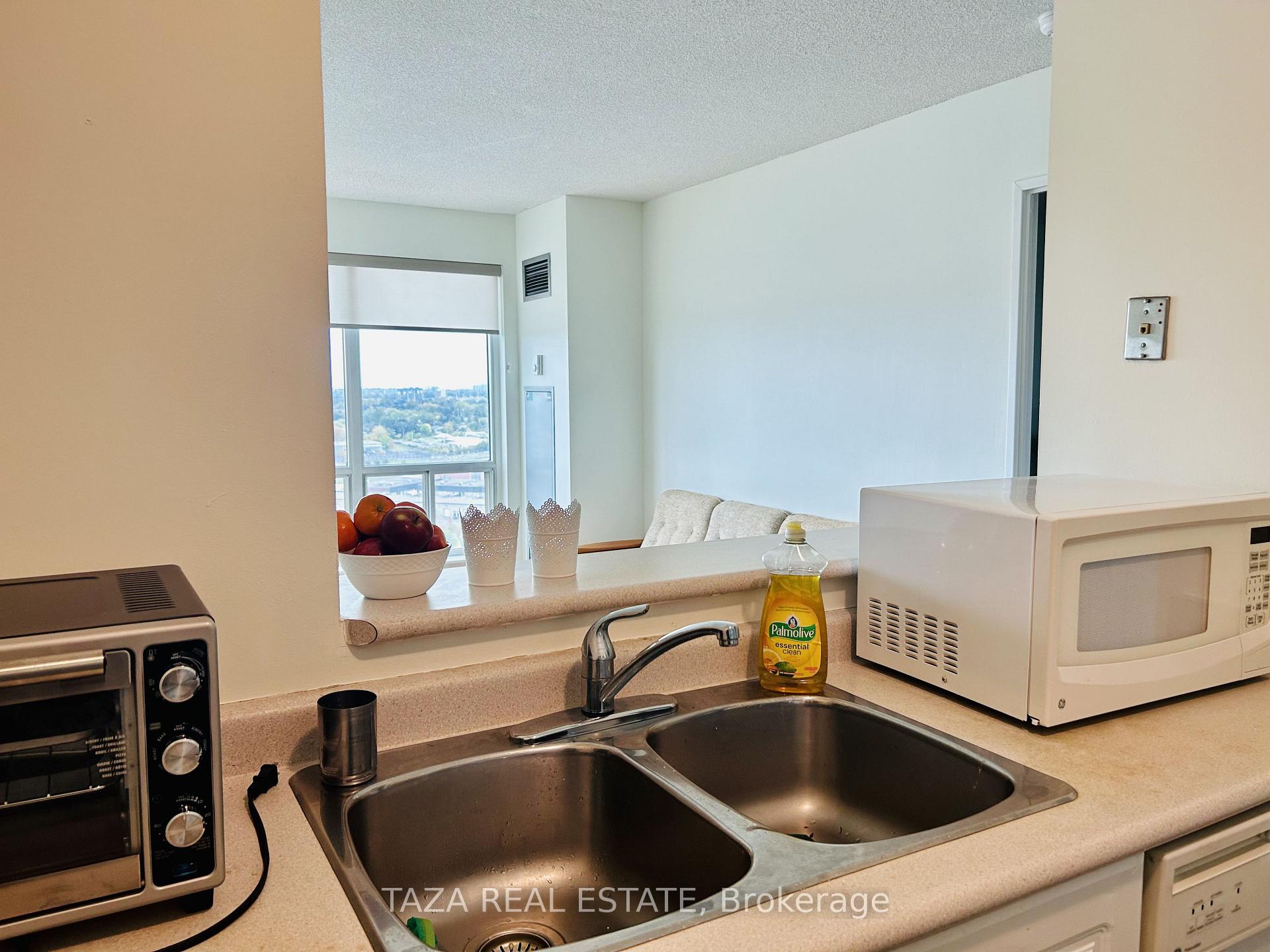Photo 9 of Unit 2108, 1 Lee Centre Drive, Scarborough, Woburn — HOMEH
