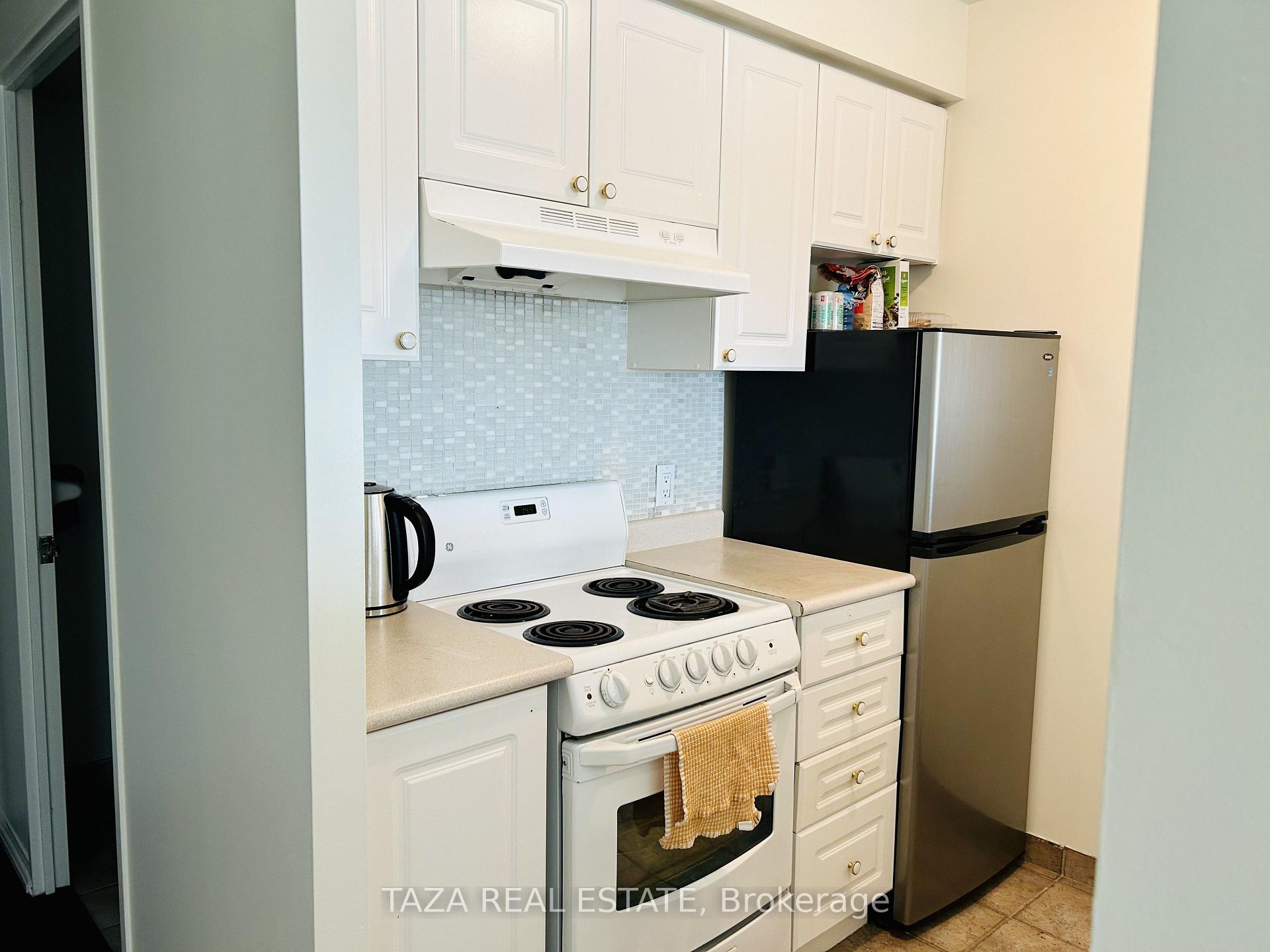 Photo 10 of Unit 2108, 1 Lee Centre Drive, Scarborough, Woburn — HOMEH