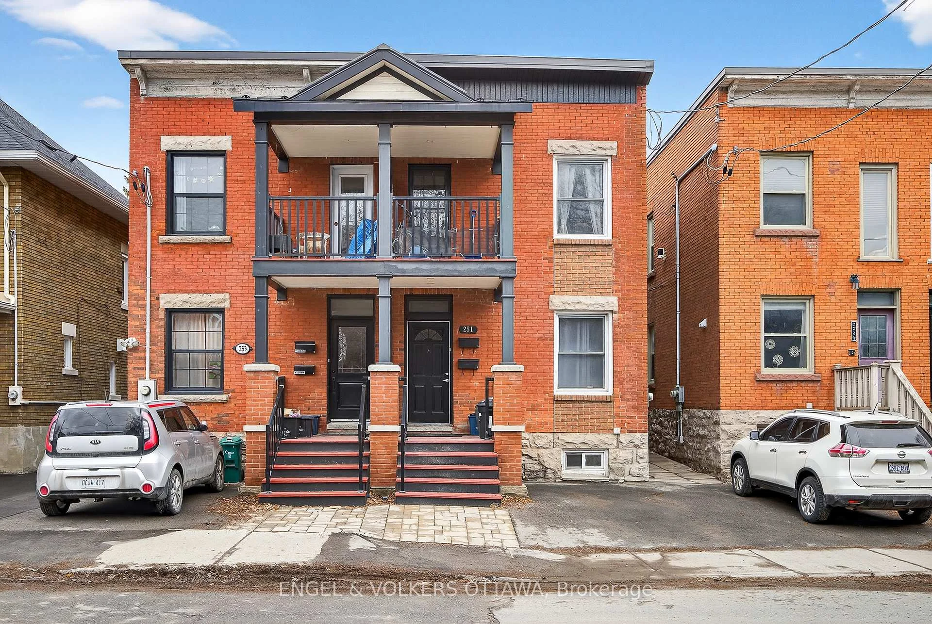 Photo 2 of 251 Arlington Avenue, Ottawa, Ottawa Centre — HOMEH