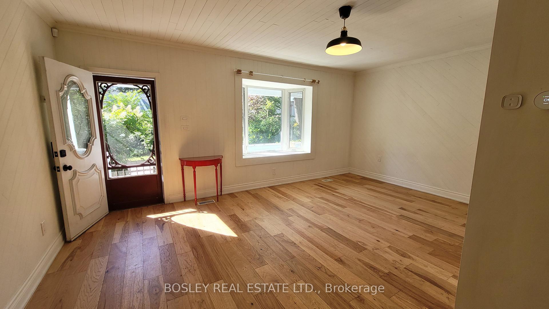 Photo 4 of 16 Ivy Avenue, Toronto, South Riverdale — HOMEH