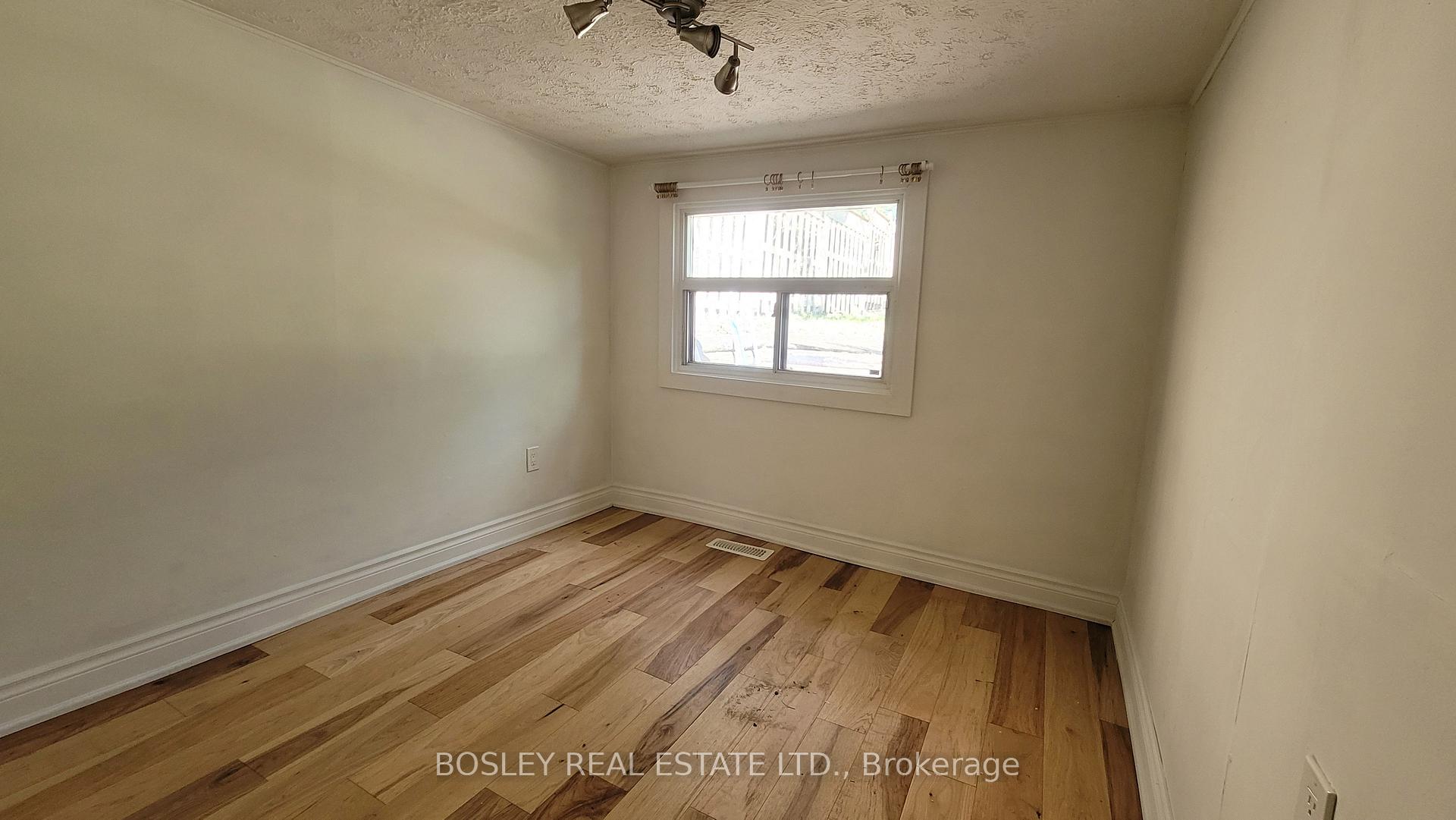 Photo 17 of 16 Ivy Avenue, Toronto, South Riverdale — HOMEH