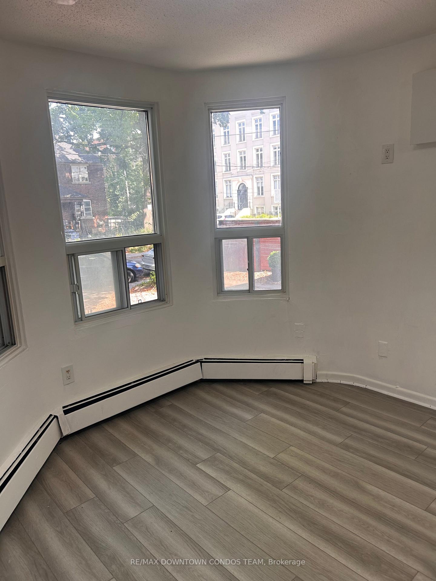 Photo 13 of Unit 201, 5 Thornburn Avenue, Toronto, South Parkdale — HOMEH
