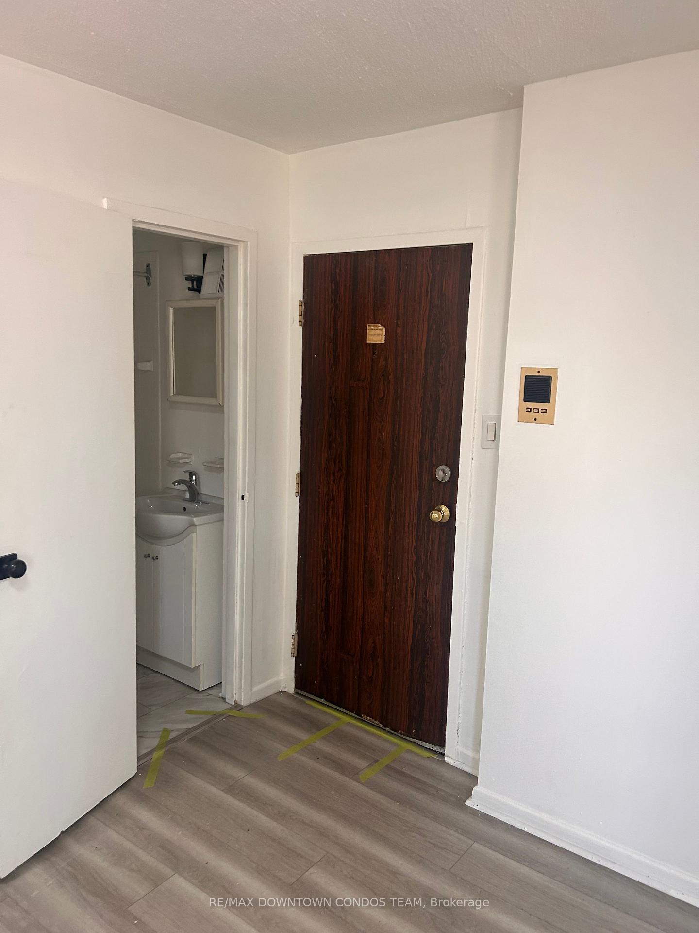 Photo 17 of Unit 201, 5 Thornburn Avenue, Toronto, South Parkdale — HOMEH