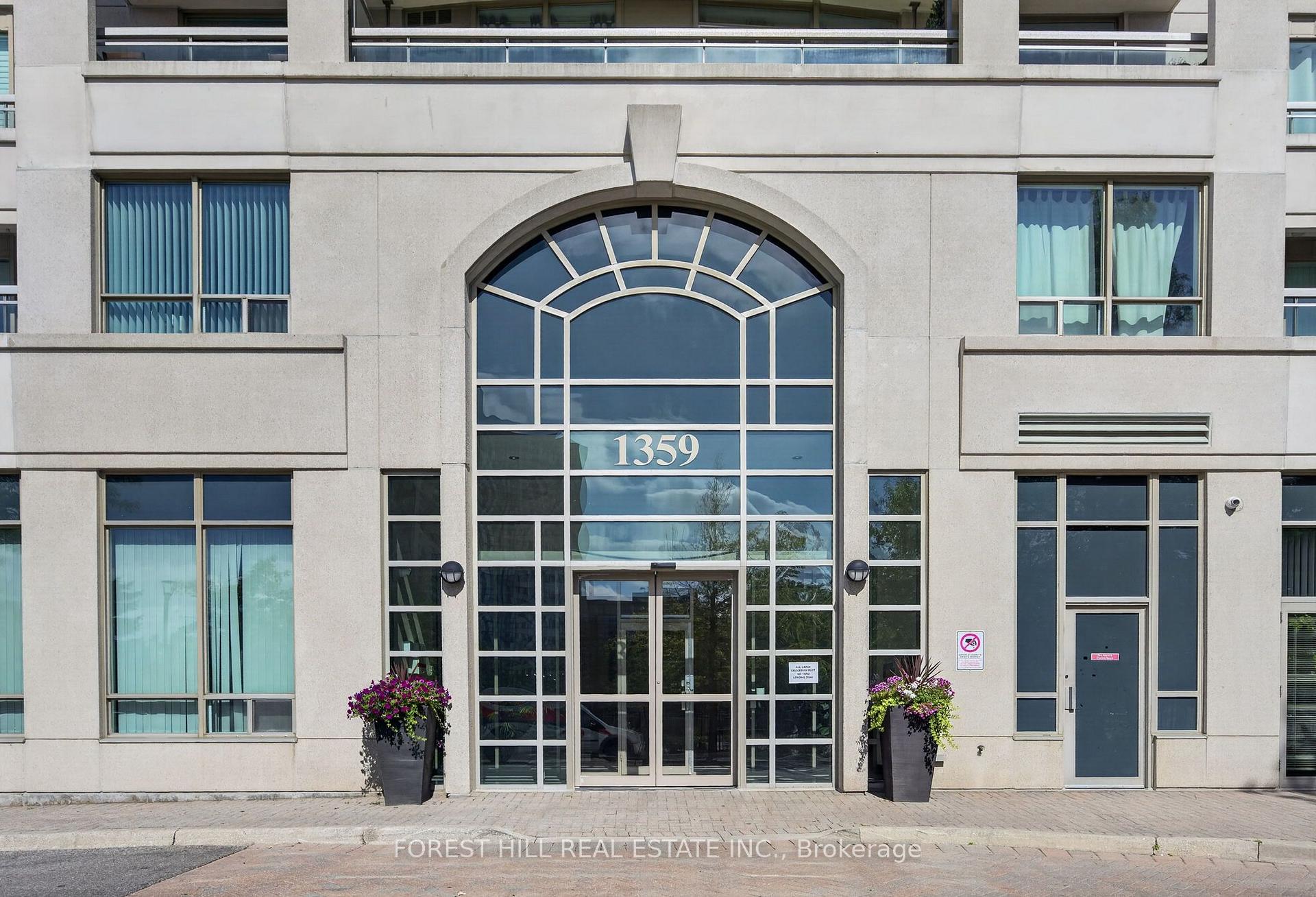 Photo 4 of Unit 804, 1359 Rathburn Road E, Mississauga, Rathwood — HOMEH