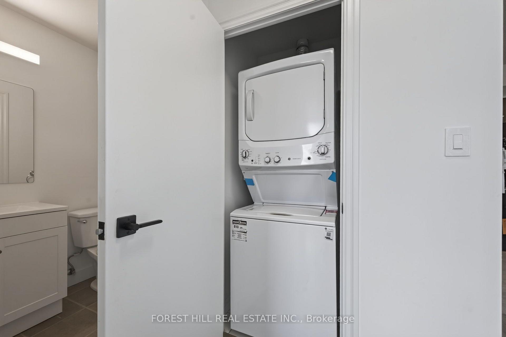 Photo 8 of Unit 804, 1359 Rathburn Road E, Mississauga, Rathwood — HOMEH