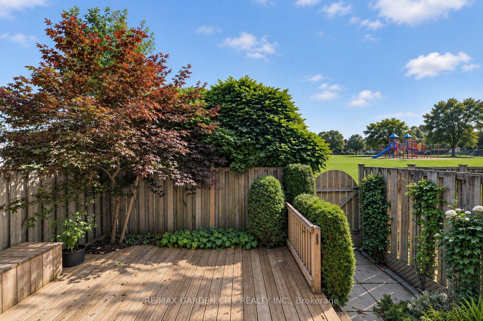 Photo 20 of Unit 88, 1115 Paramount Drive, Hamilton, Stoney Creek Mountain — HOMEH