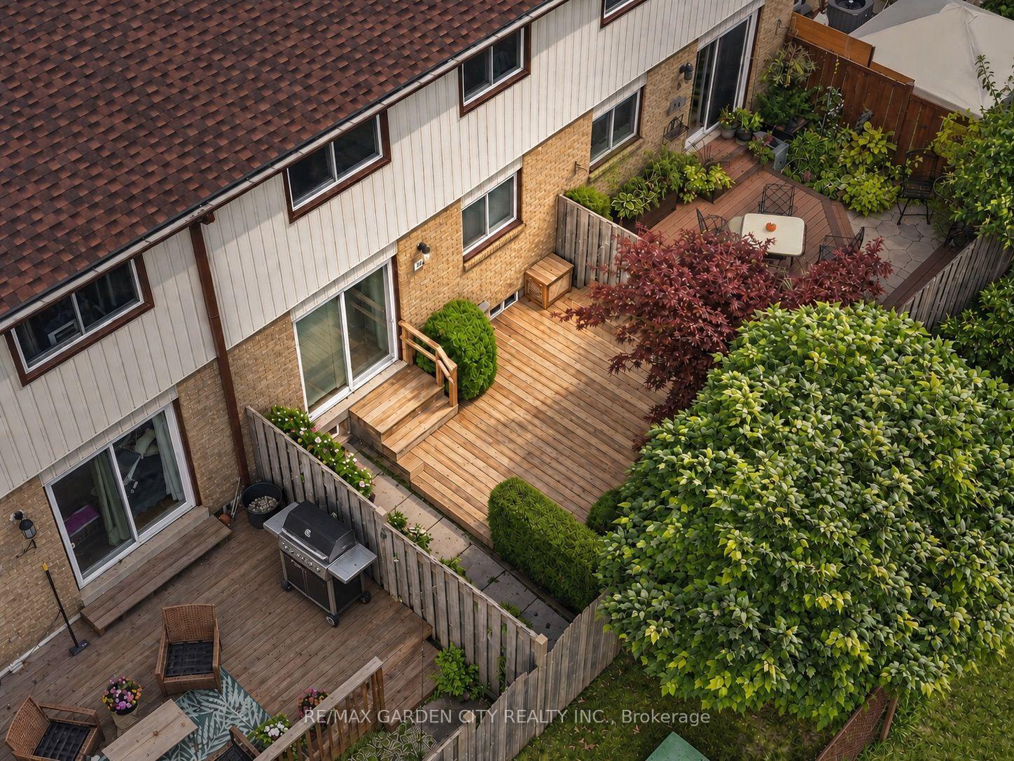 Photo 21 of Unit 88, 1115 Paramount Drive, Hamilton, Stoney Creek Mountain — HOMEH