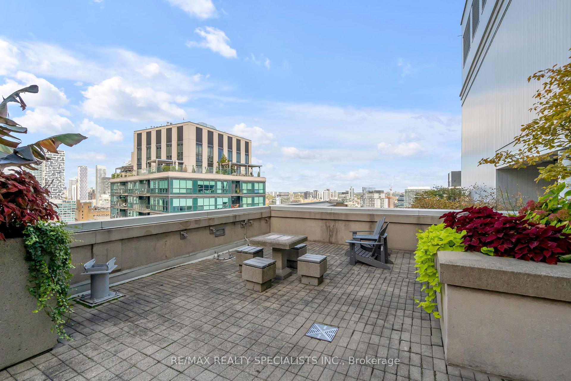 Photo 20 of Unit 813, 25 The Esplanade, Toronto, Waterfront Communities — HOMEH