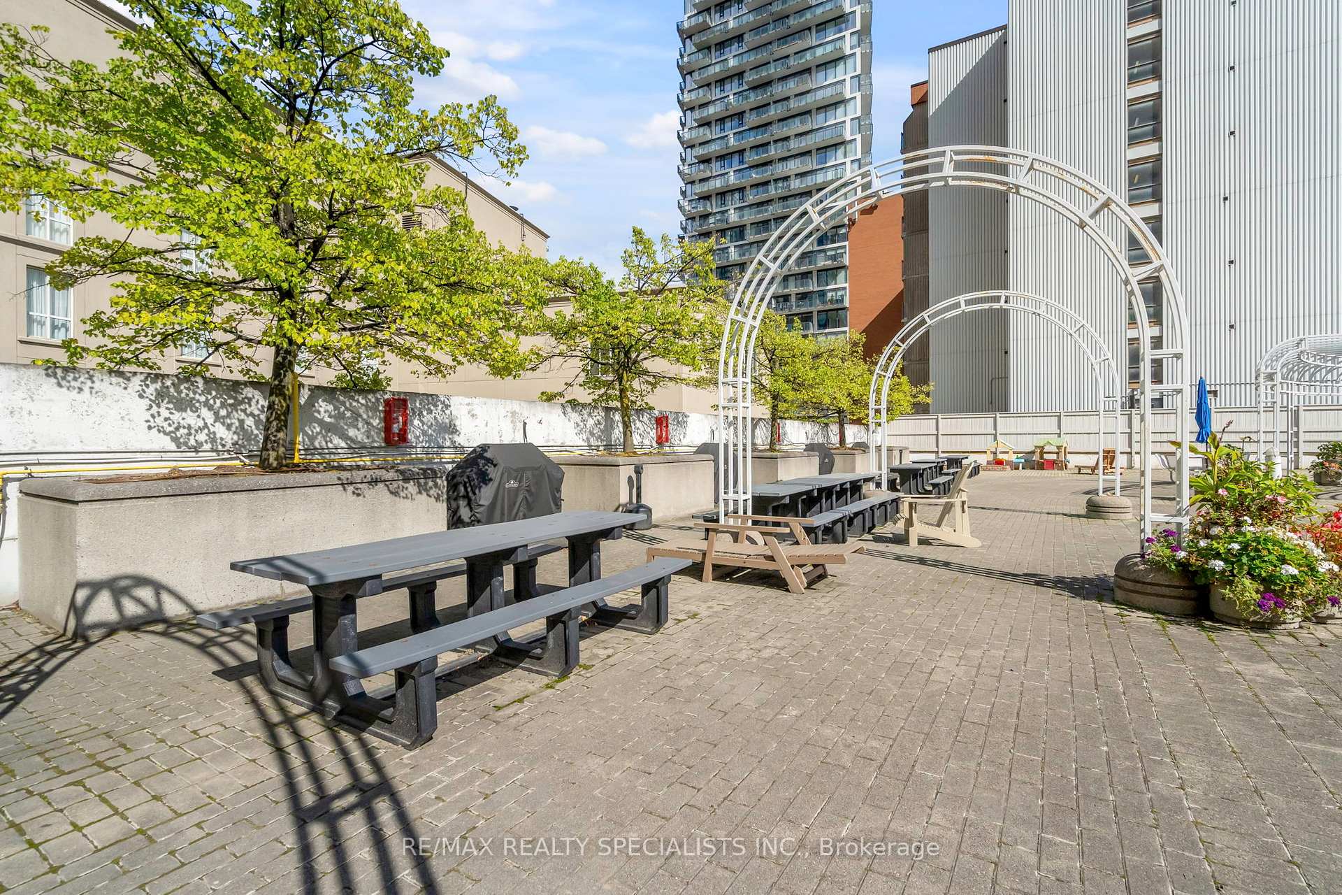 Photo 22 of Unit 813, 25 The Esplanade, Toronto, Waterfront Communities — HOMEH