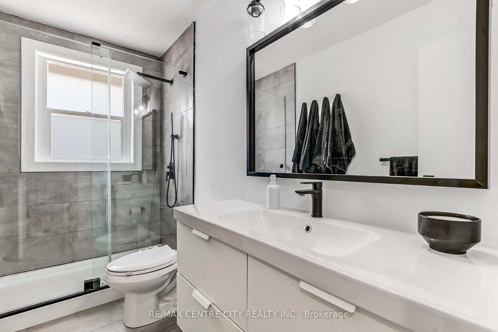 Photo 10 of 91 Moore Avenue, Aylmer — HOMEH