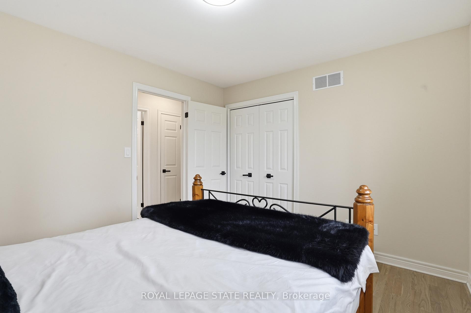 Photo 31 of 56 Mccaffery Crescent, St. Catharines, Rykert/Vansickle — HOMEH