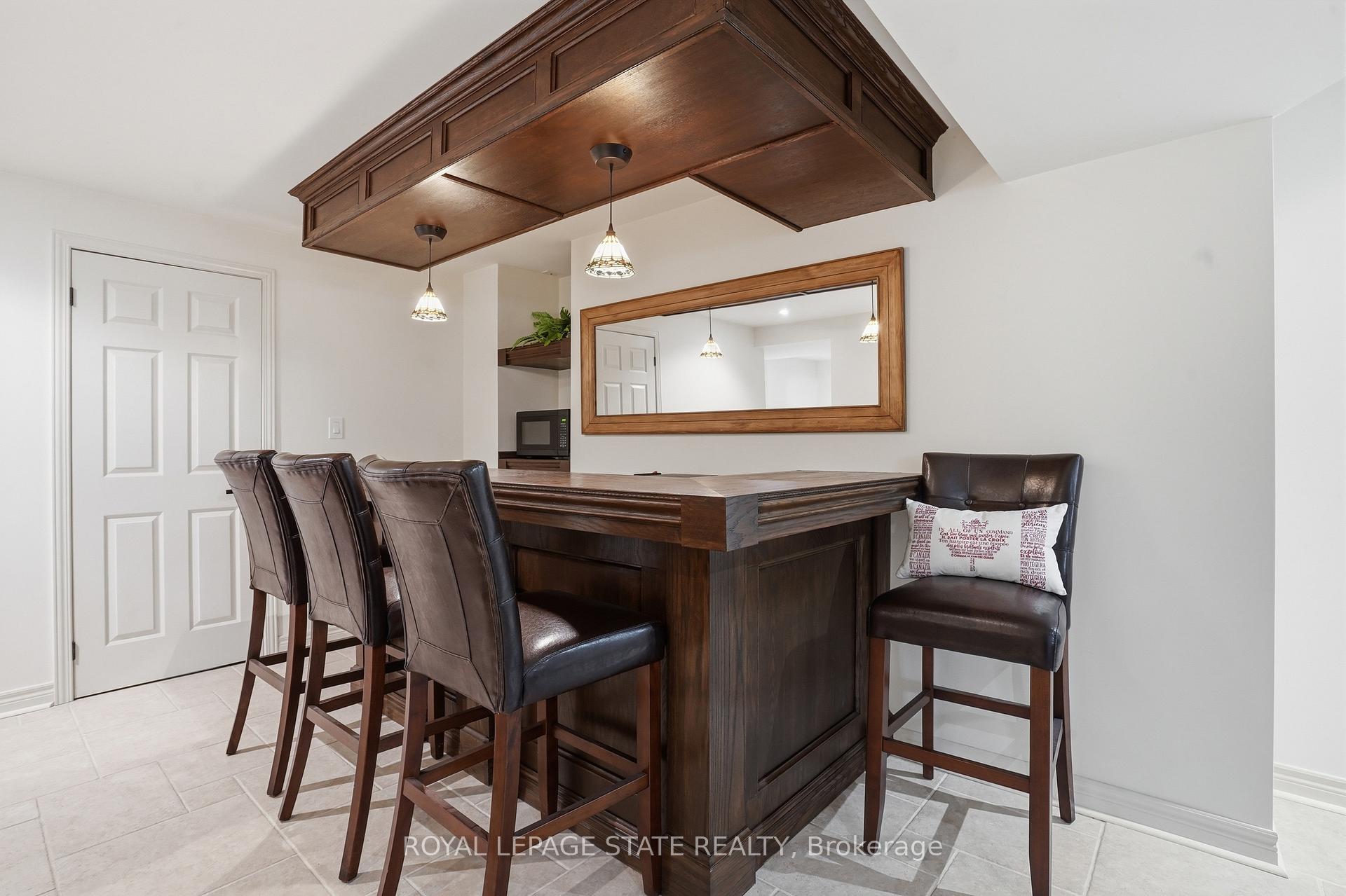 Photo 41 of 56 Mccaffery Crescent, St. Catharines, Rykert/Vansickle — HOMEH
