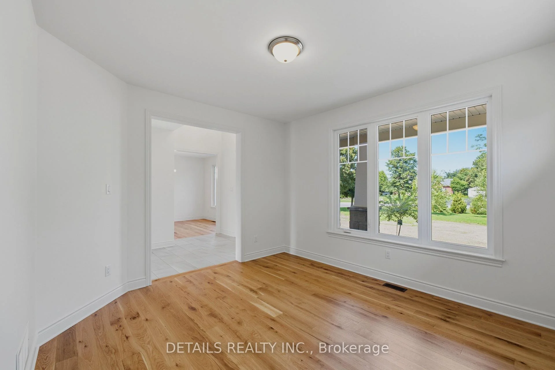 Photo 10 of 28 Ridingview Crescent, Ottawa, Remainder of Stittsville & Area — HOMEH