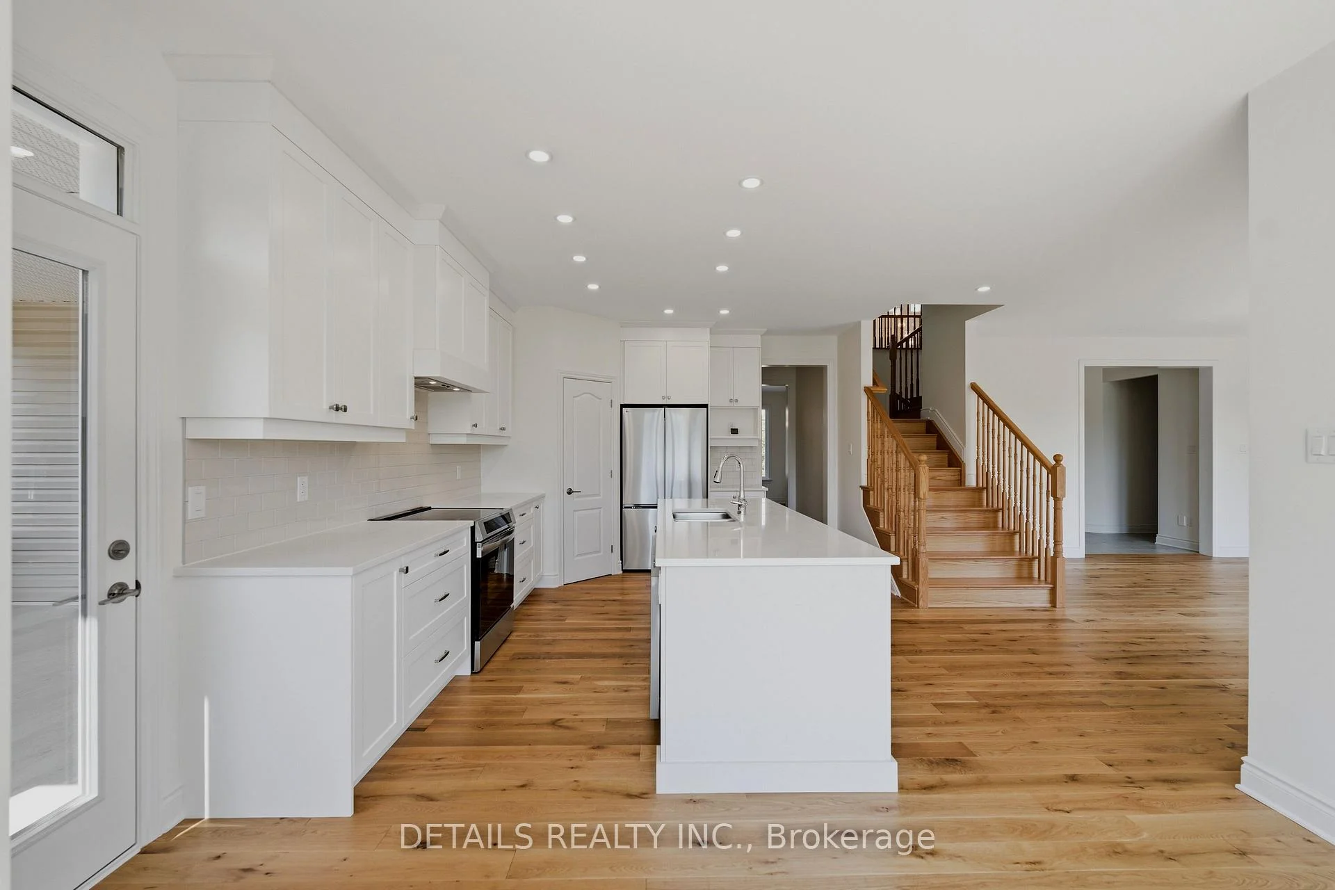 Photo 23 of 28 Ridingview Crescent, Ottawa, Remainder of Stittsville & Area — HOMEH