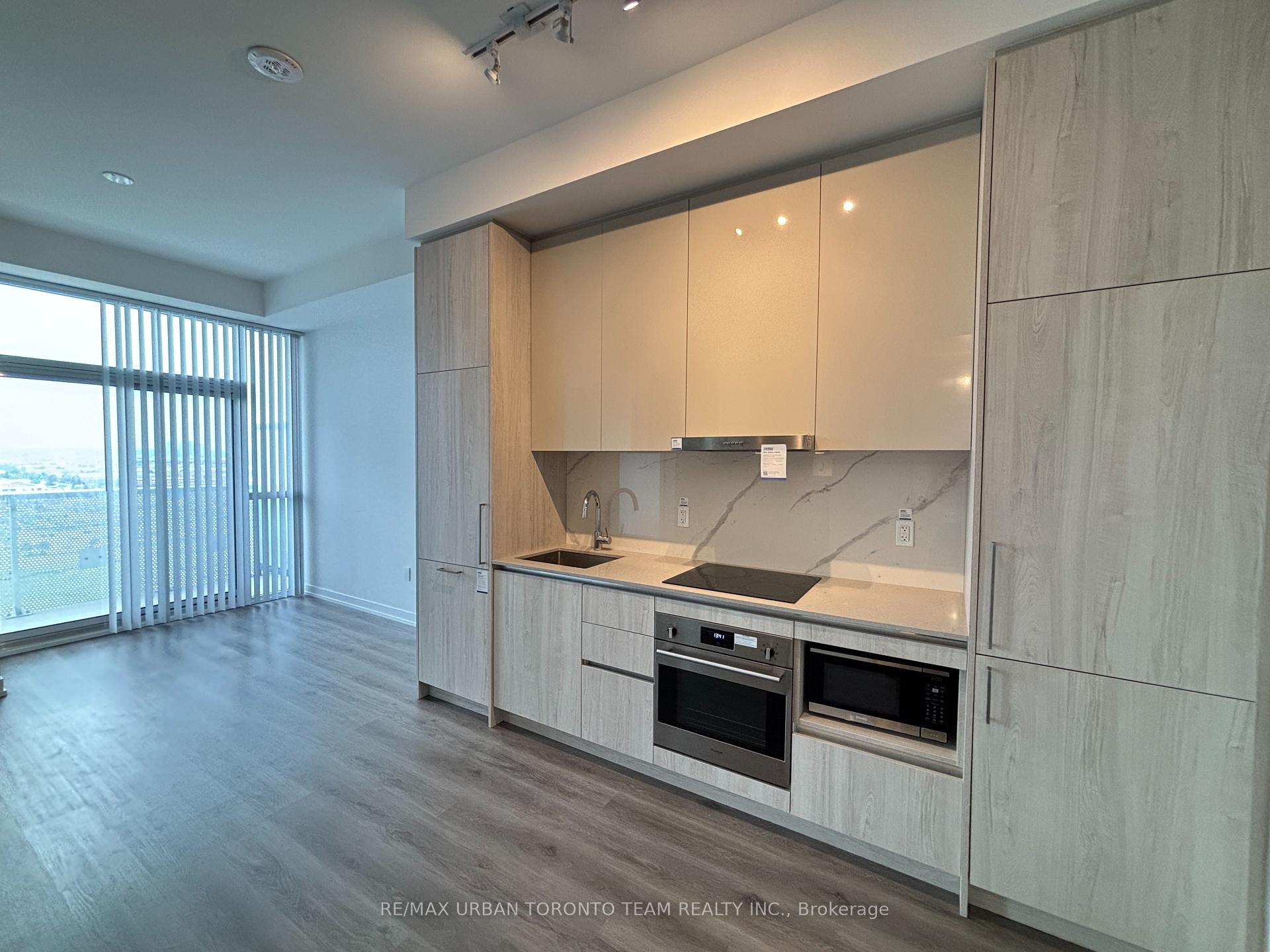 Photo 10 of Unit 1610, 225 Commerce St Street, Vaughan, Vaughan Corporate Centre — HOMEH