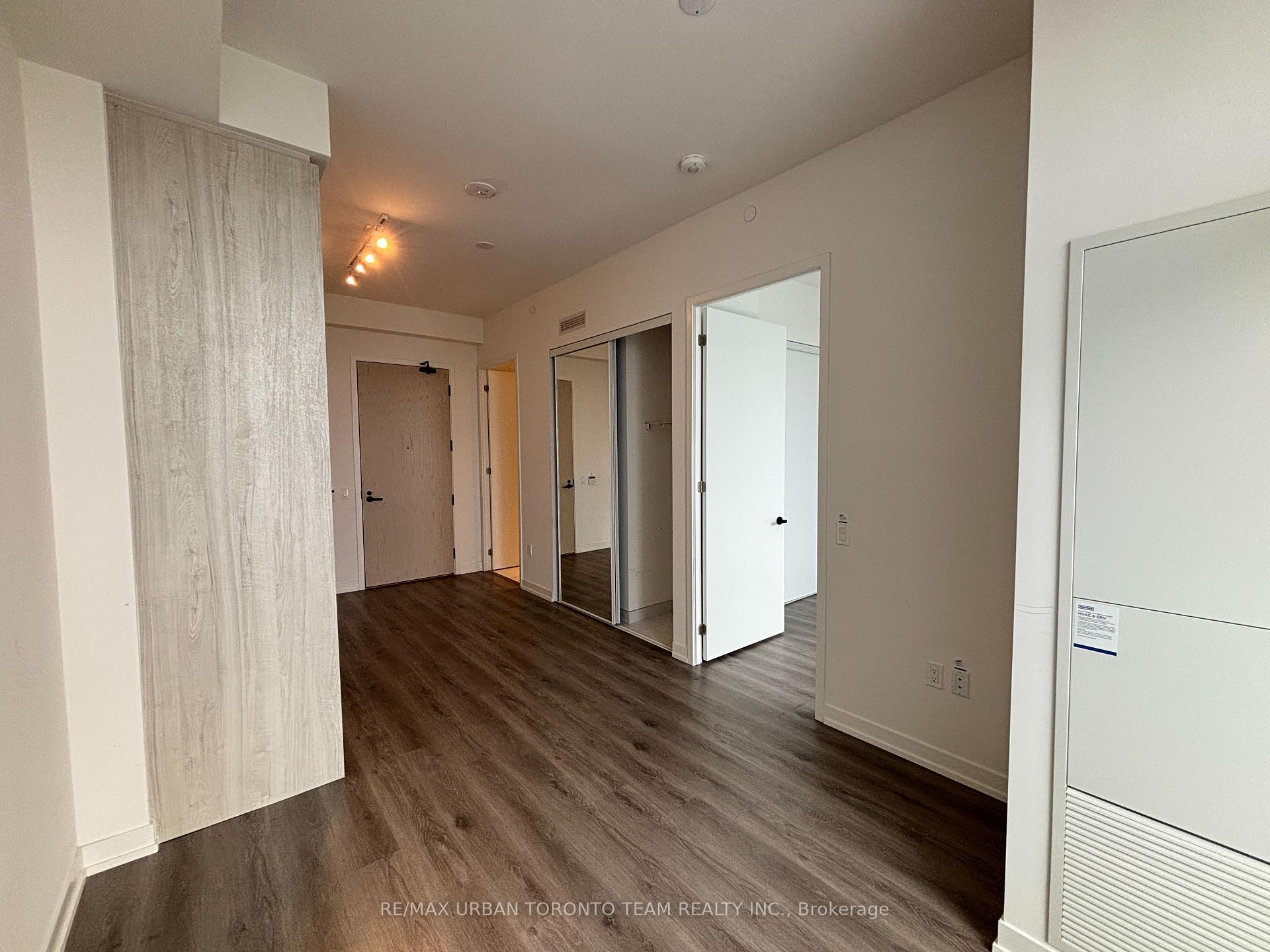 Photo 13 of Unit 1610, 225 Commerce St Street, Vaughan, Vaughan Corporate Centre — HOMEH