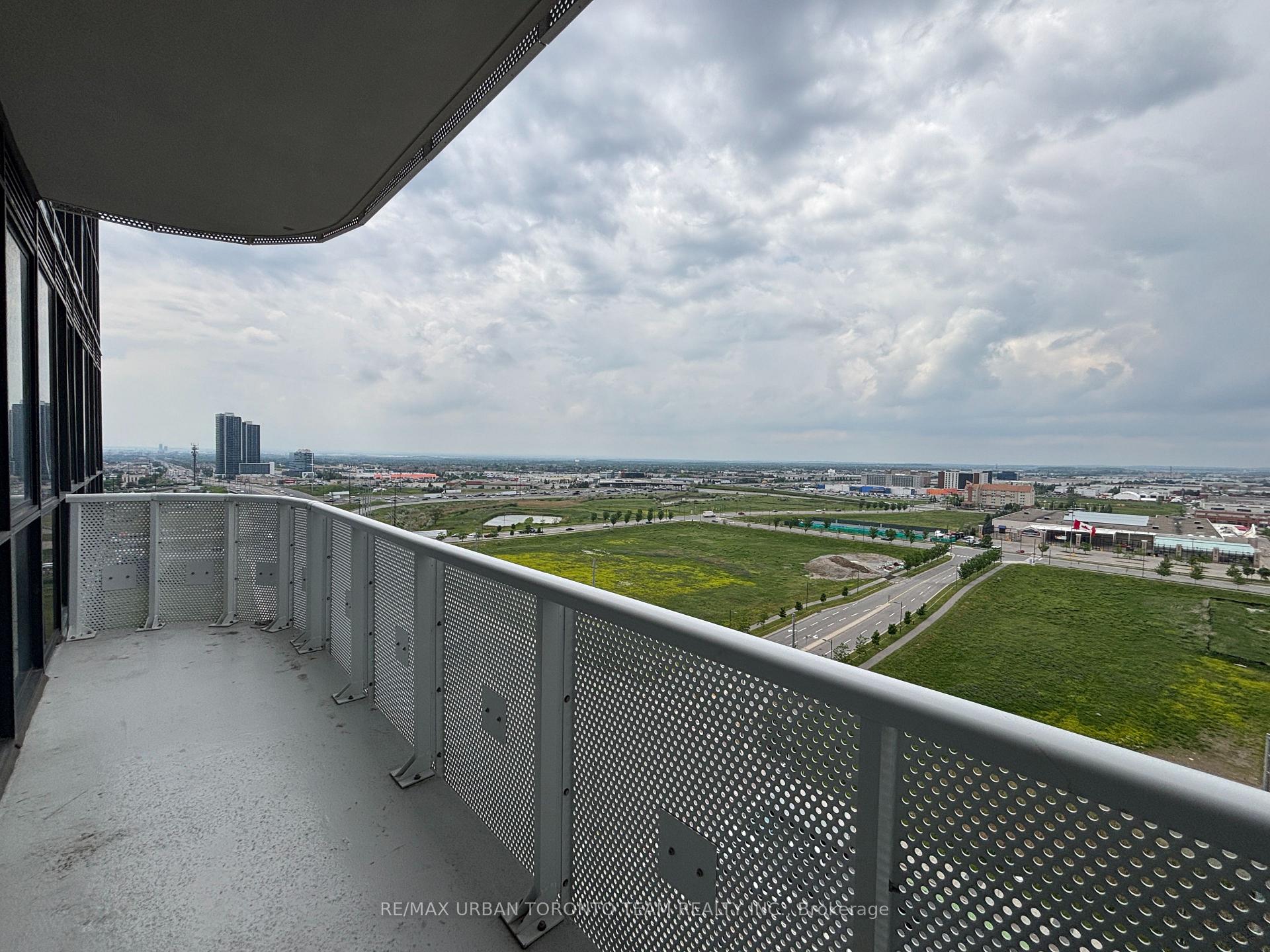 Photo 14 of Unit 1610, 225 Commerce St Street, Vaughan, Vaughan Corporate Centre — HOMEH