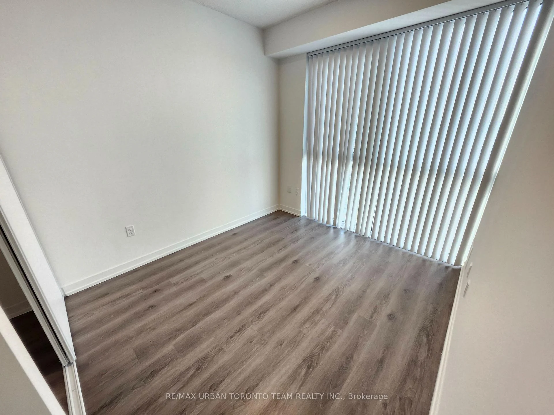 Photo 8 of Unit 1610, 225 Commerce St Street, Vaughan, Vaughan Corporate Centre — HOMEH
