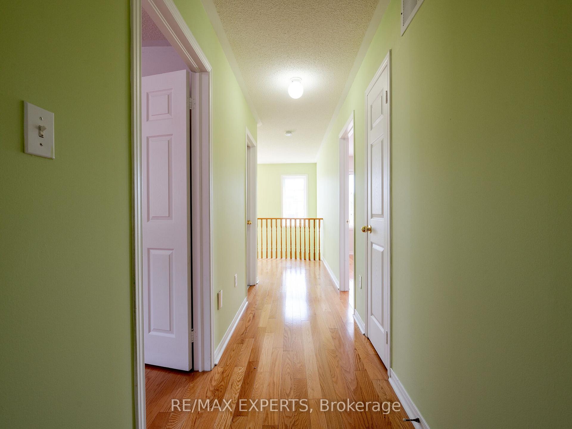 Photo 16 of 48 Dylan Street, Vaughan, Vellore Village — HOMEH