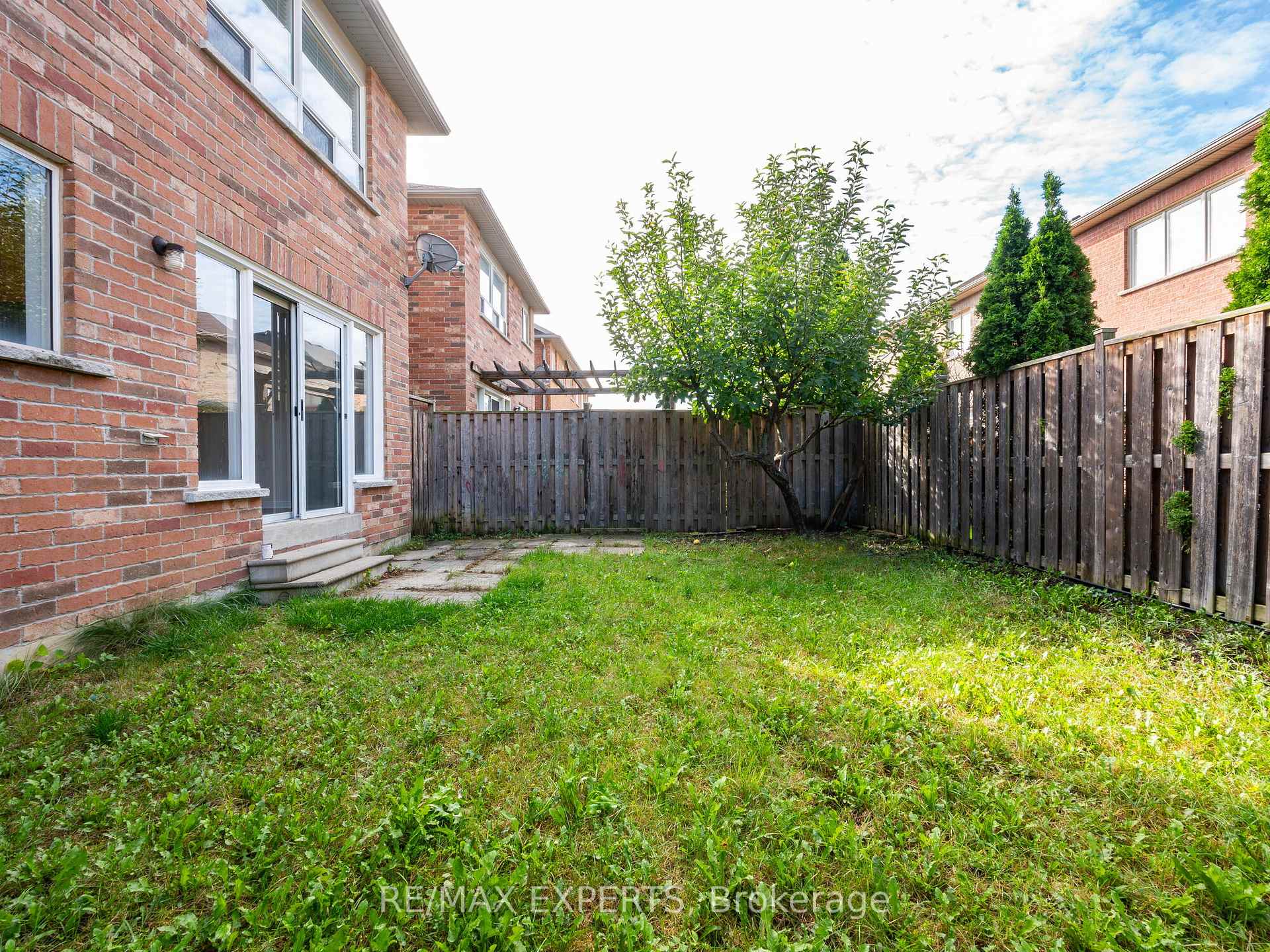 Photo 26 of 48 Dylan Street, Vaughan, Vellore Village — HOMEH