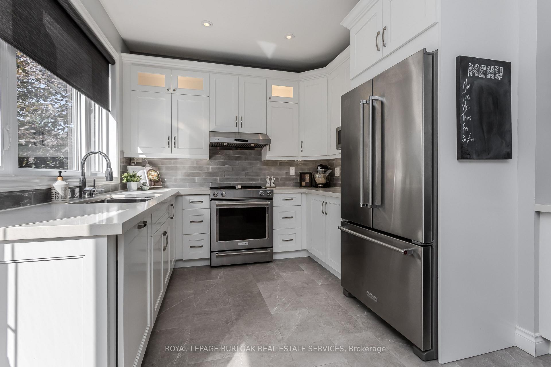 Photo 19 of 5174 Ravine Crescent, Burlington, Orchard — HOMEH