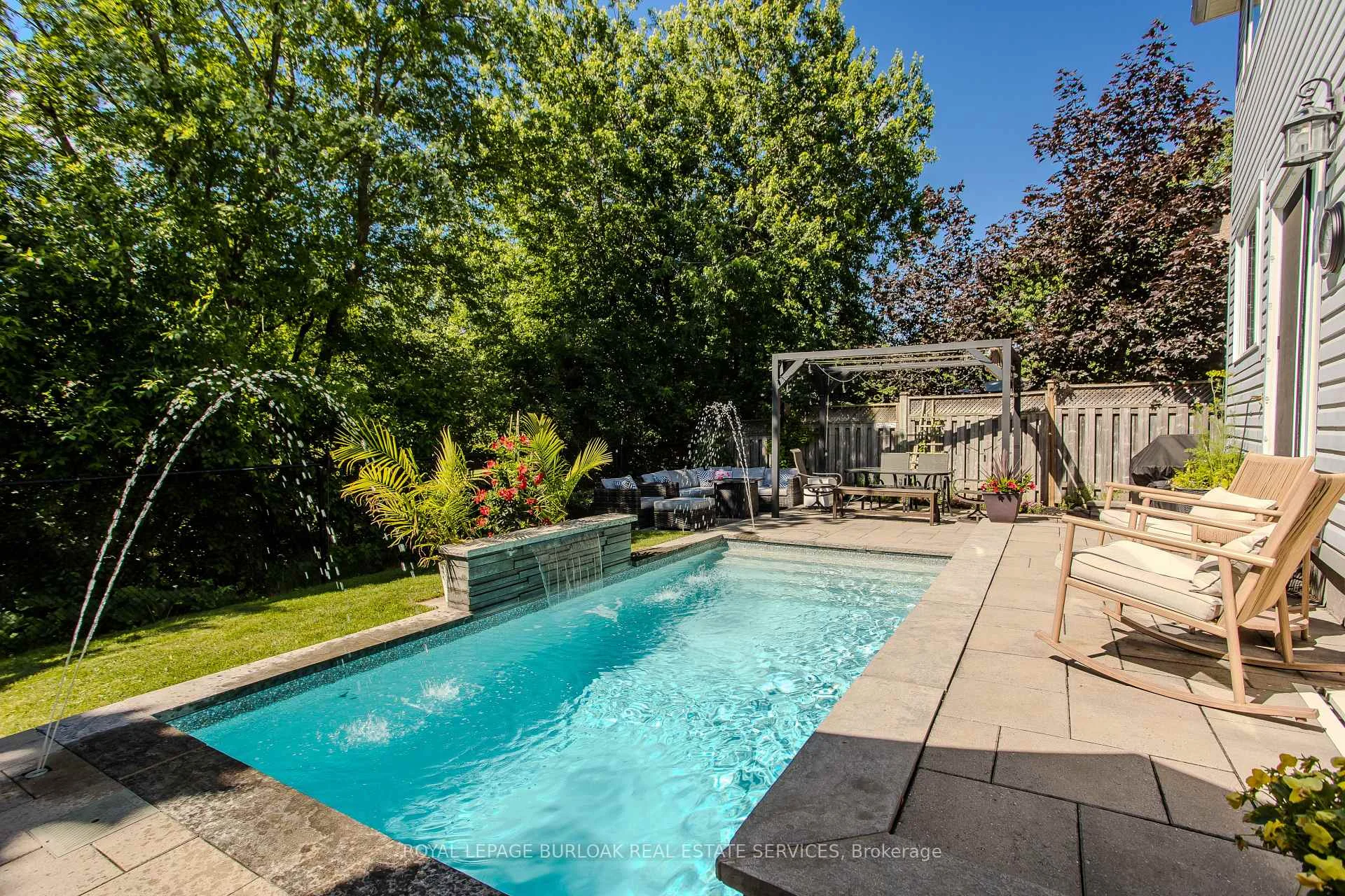 Photo 6 of 5174 Ravine Crescent, Burlington, Orchard — HOMEH