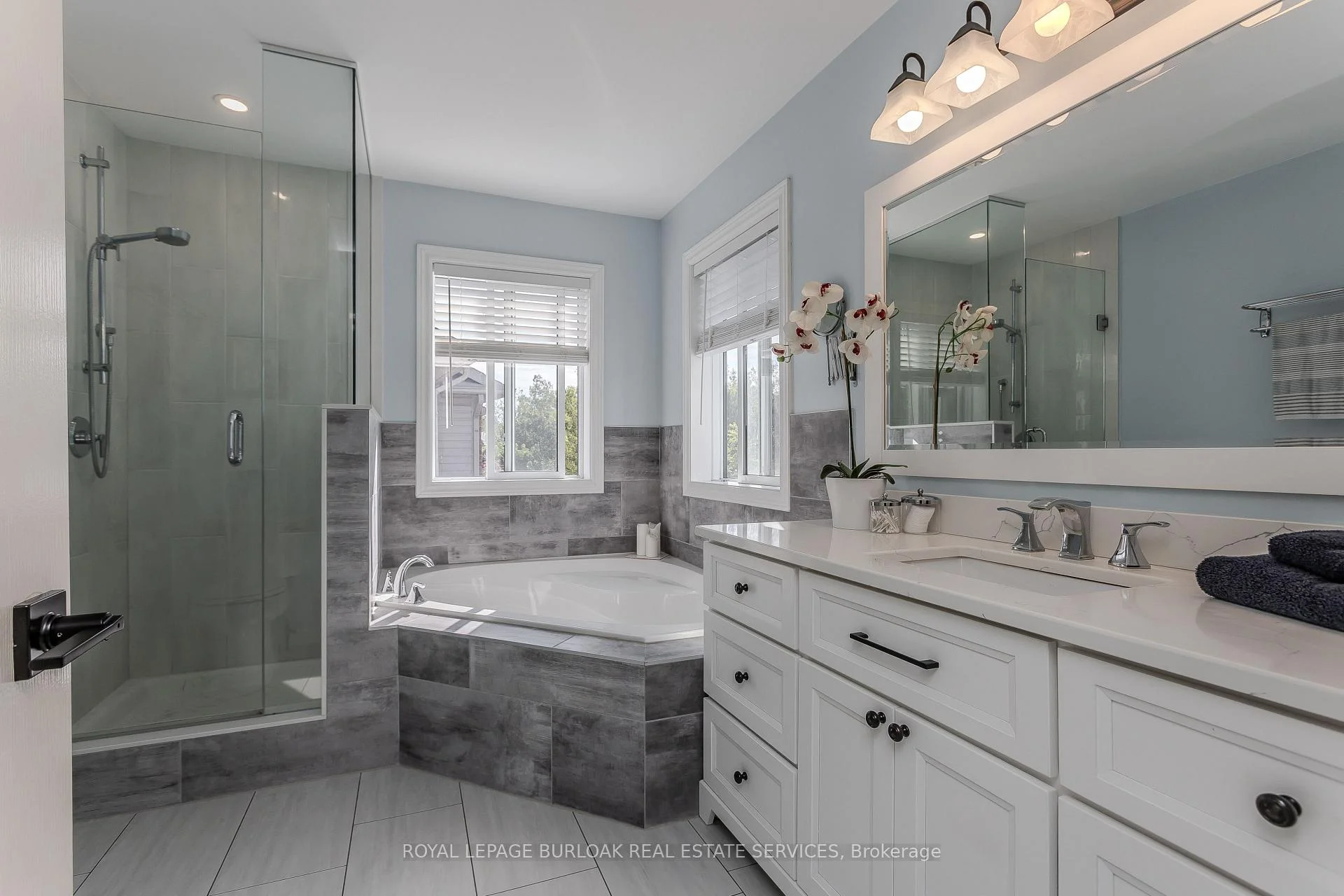 Photo 36 of 5174 Ravine Crescent, Burlington, Orchard — HOMEH