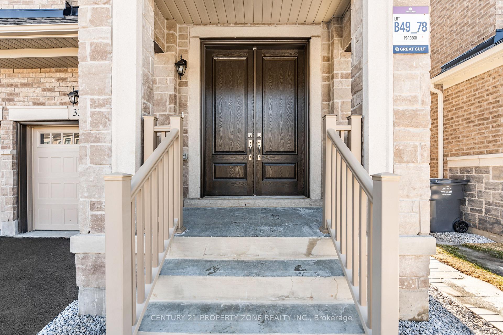 Photo 2 of 33 Gladmary Drive, Brampton, Bram West — HOMEH