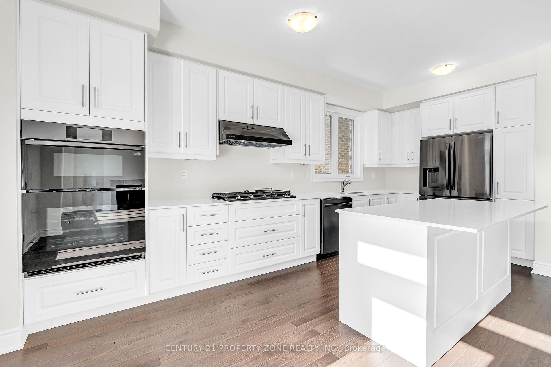 Photo 9 of 33 Gladmary Drive, Brampton, Bram West — HOMEH