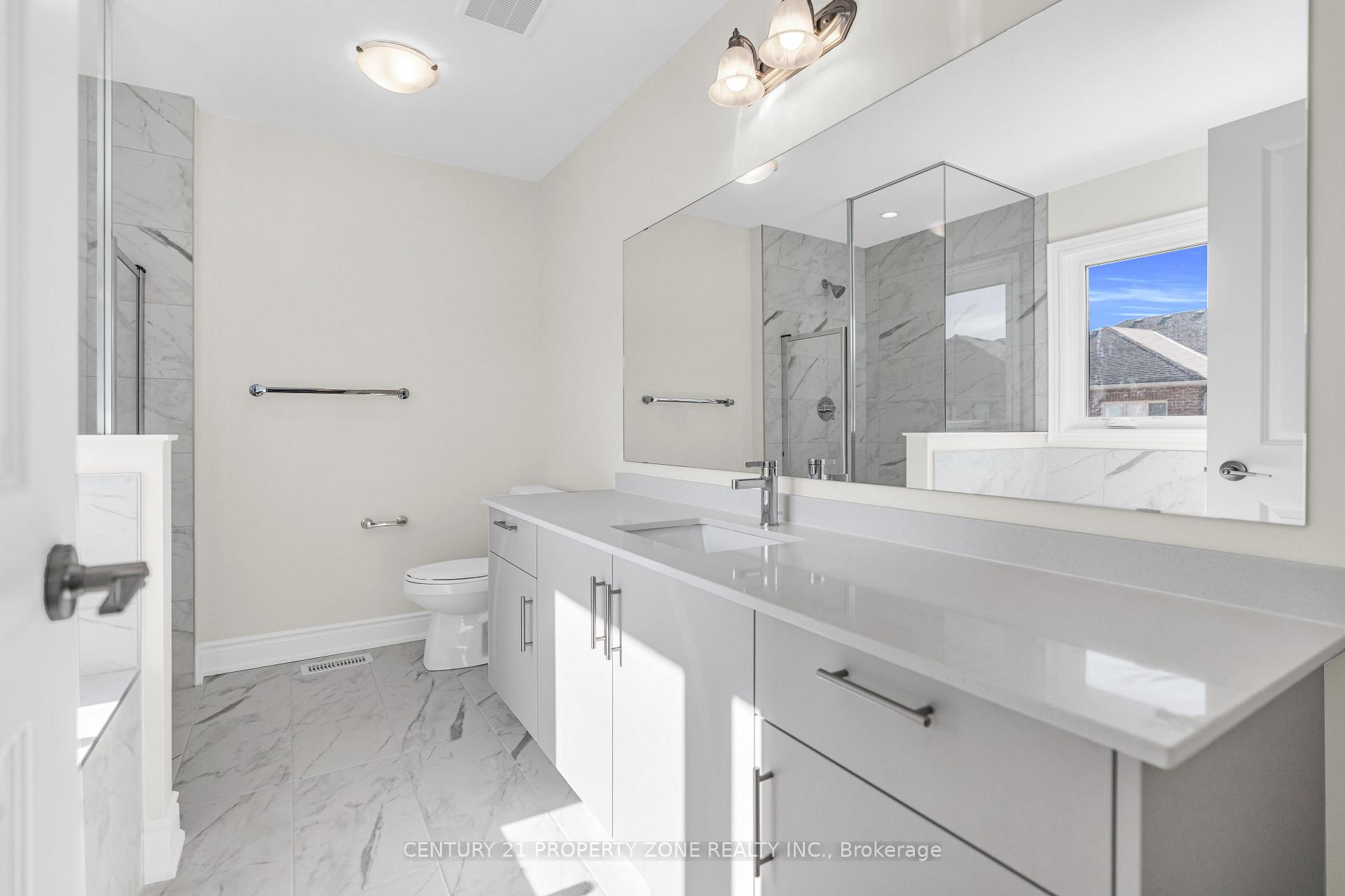 Photo 20 of 33 Gladmary Drive, Brampton, Bram West — HOMEH