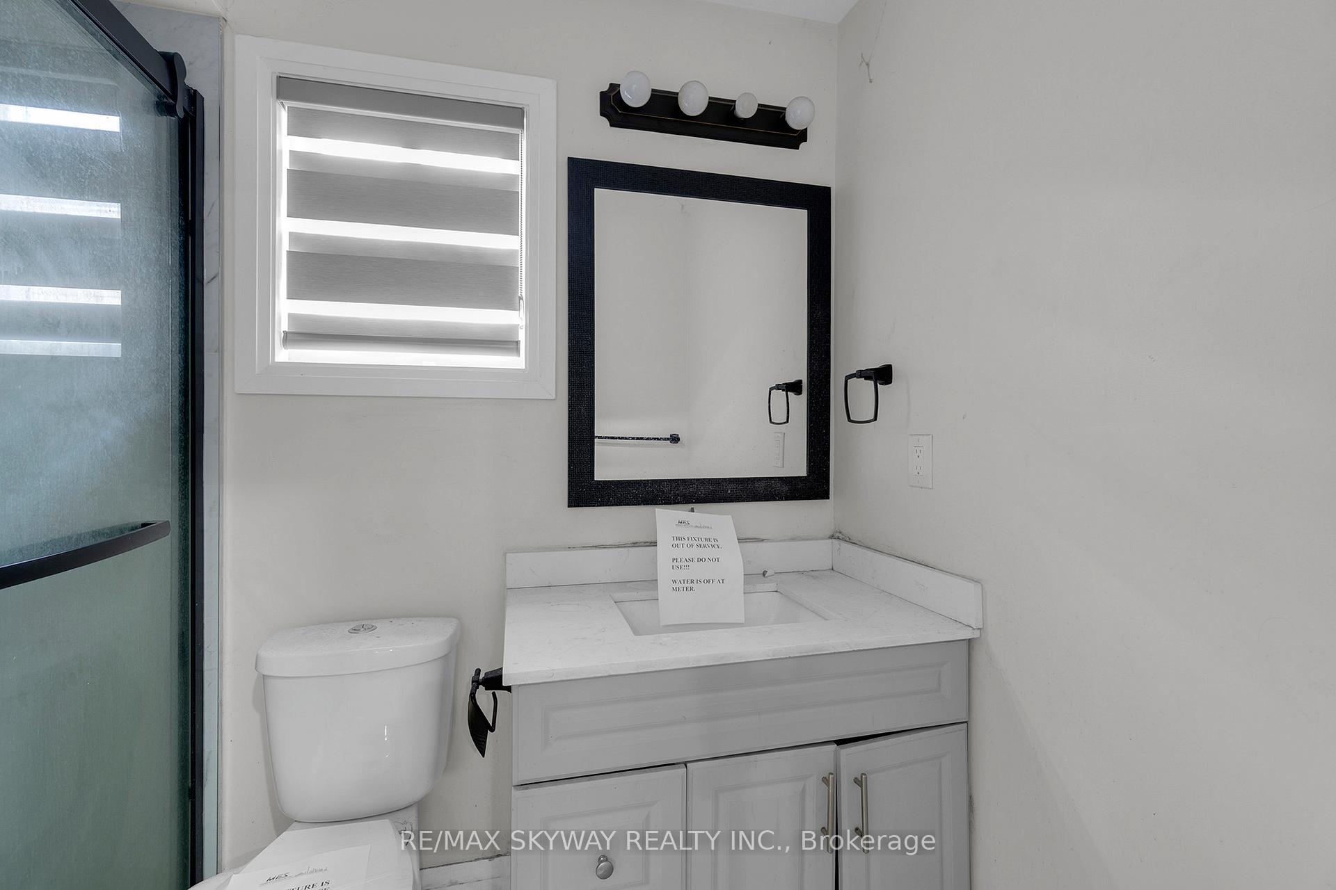Photo 30 of 92 Charleswood Circle, Brampton, Fletcher's Meadow — HOMEH
