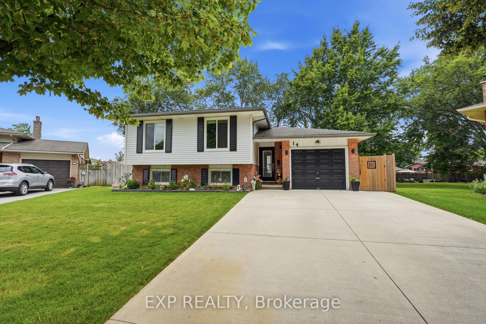 Photo 6 of 14 Apple Court, Welland, N. Welland — HOMEH