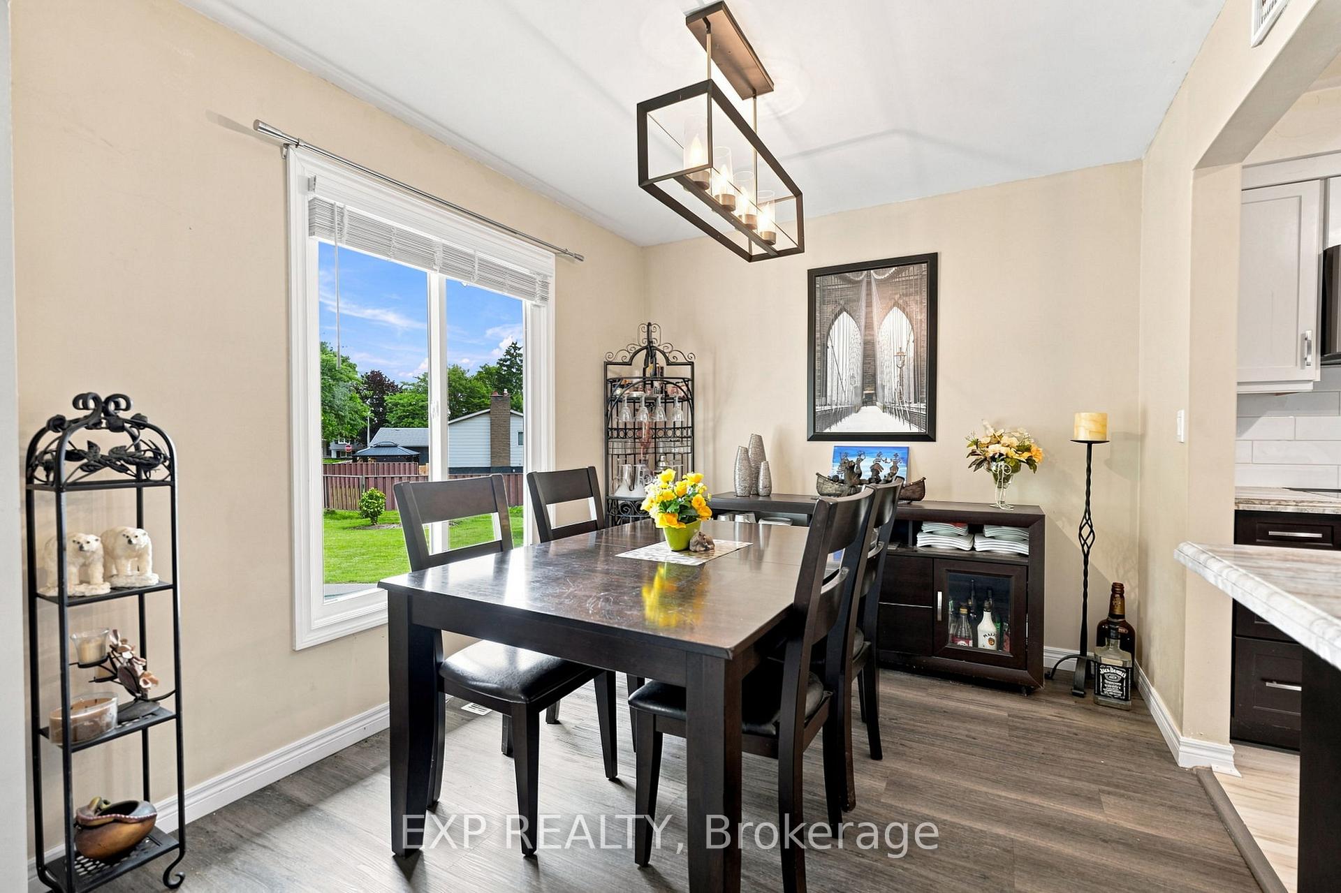 Photo 26 of 14 Apple Court, Welland, N. Welland — HOMEH