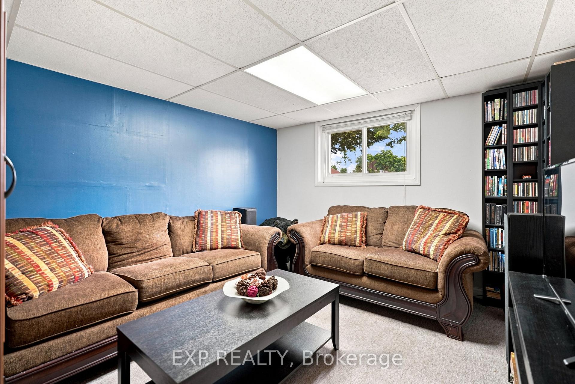Photo 38 of 14 Apple Court, Welland, N. Welland — HOMEH