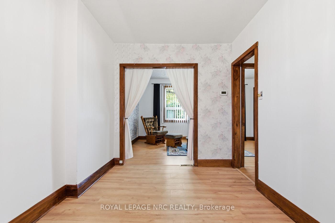 Photo 10 of 7 Beard Place, St. Catharines, E. Chester — HOMEH