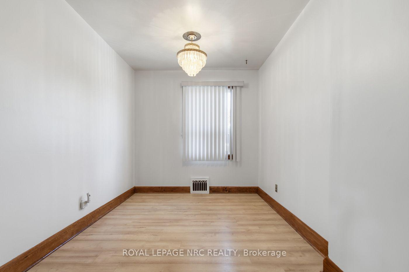 Photo 11 of 7 Beard Place, St. Catharines, E. Chester — HOMEH
