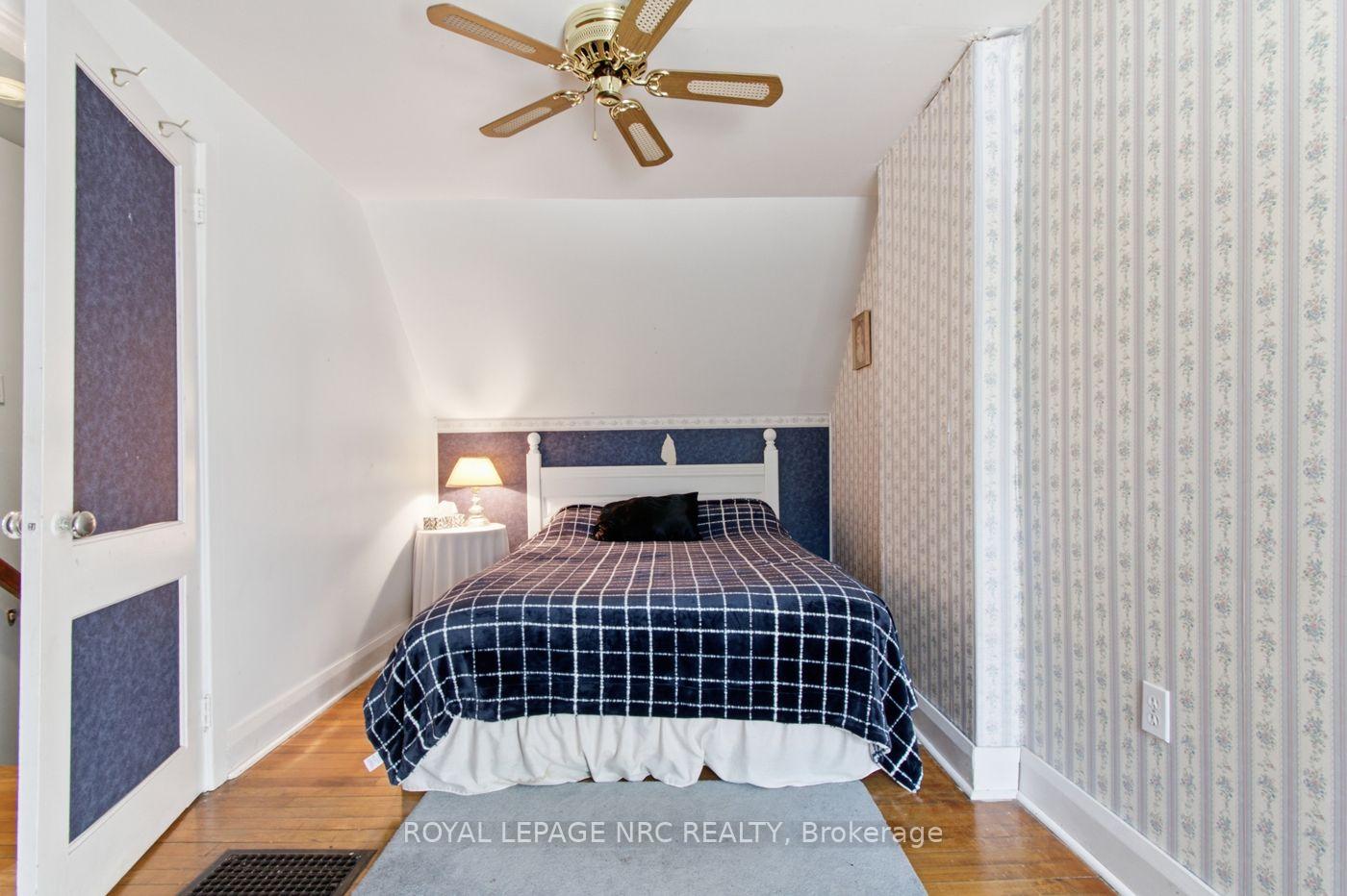 Photo 19 of 7 Beard Place, St. Catharines, E. Chester — HOMEH