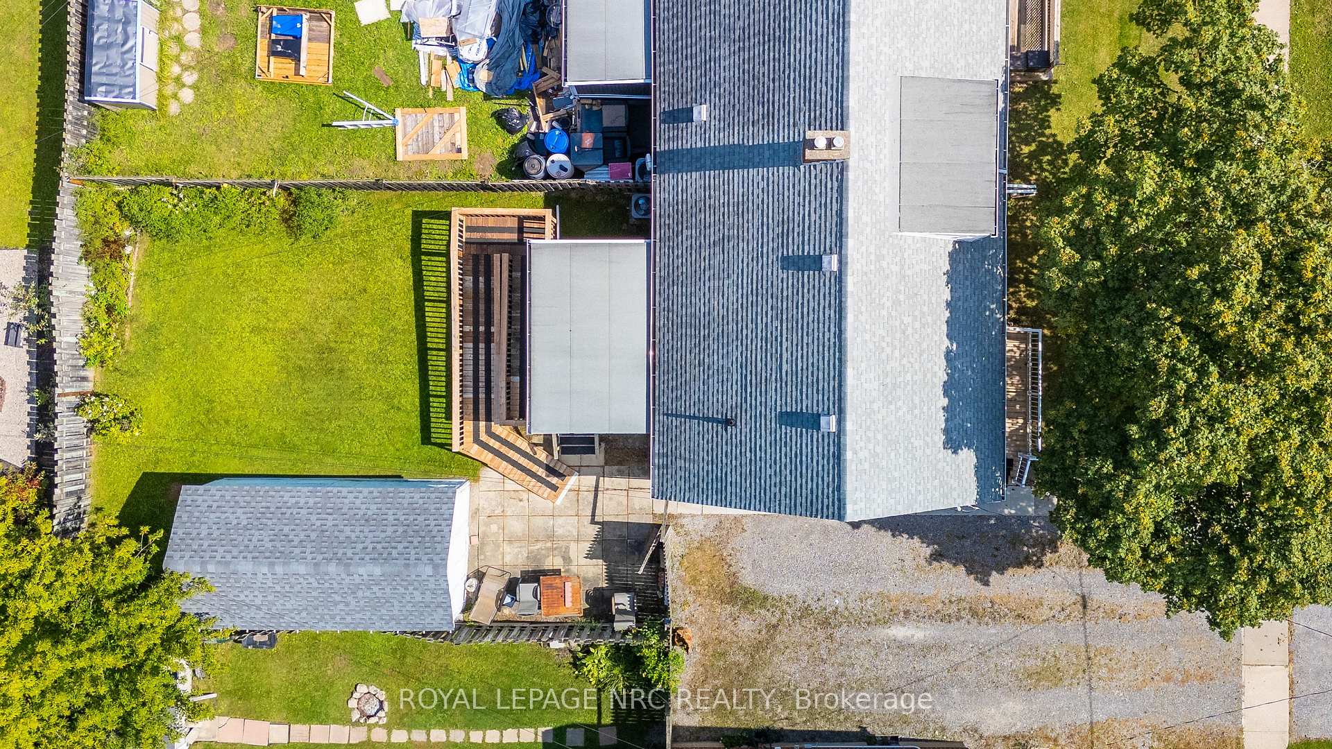 Photo 31 of 7 Beard Place, St. Catharines, E. Chester — HOMEH