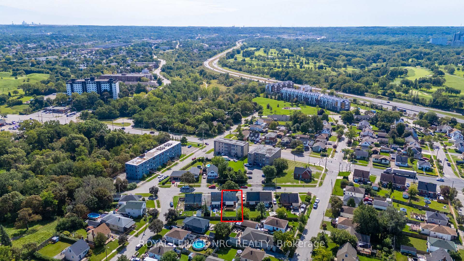 Photo 33 of 7 Beard Place, St. Catharines, E. Chester — HOMEH