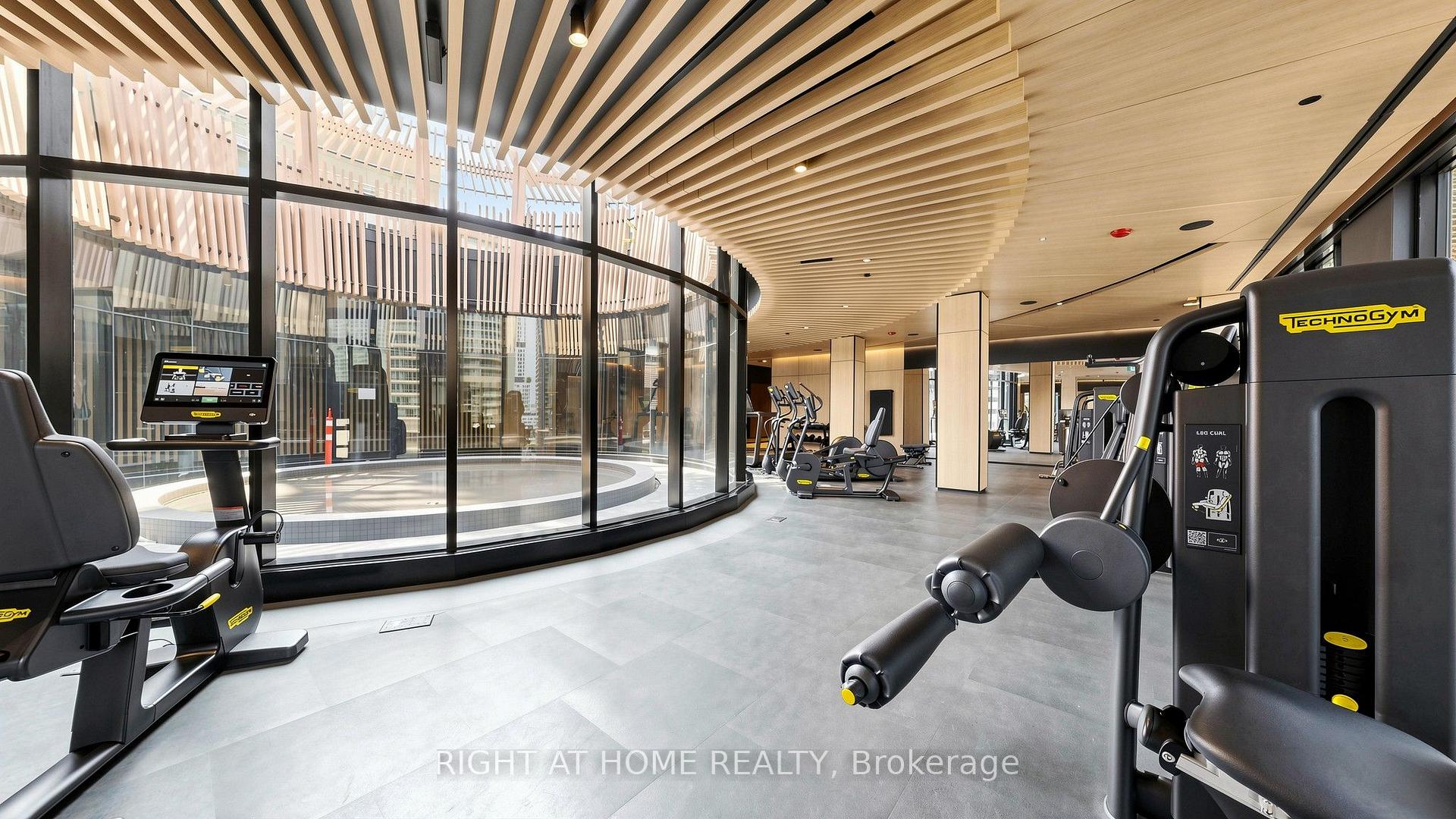 Photo 21 of Unit 819, 15 Mercer Street, Toronto, Waterfront Communities — HOMEH