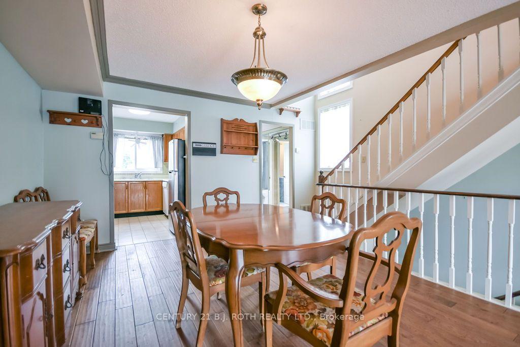 Photo 7 of Unit 9, 100 Laguna Parkway, Ramara, Rural Ramara — HOMEH