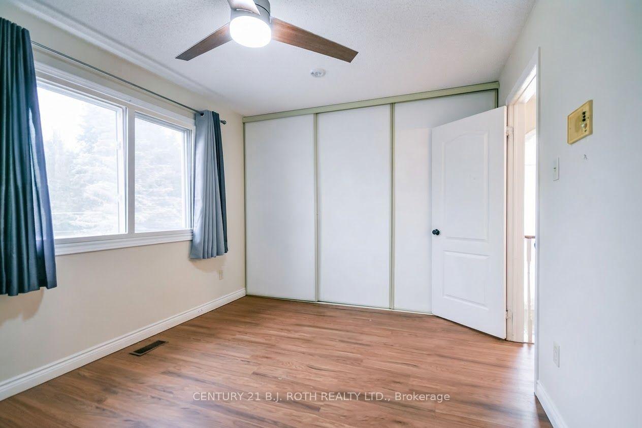 Photo 16 of Unit 9, 100 Laguna Parkway, Ramara, Rural Ramara — HOMEH