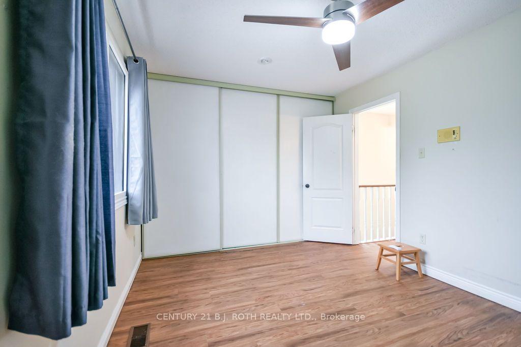 Photo 17 of Unit 9, 100 Laguna Parkway, Ramara, Rural Ramara — HOMEH