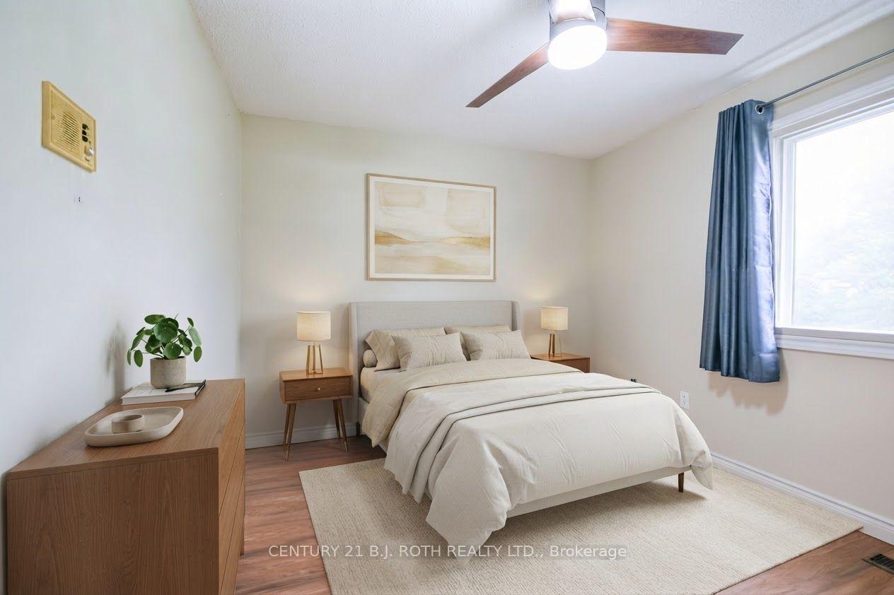 Photo 19 of Unit 9, 100 Laguna Parkway, Ramara, Rural Ramara — HOMEH