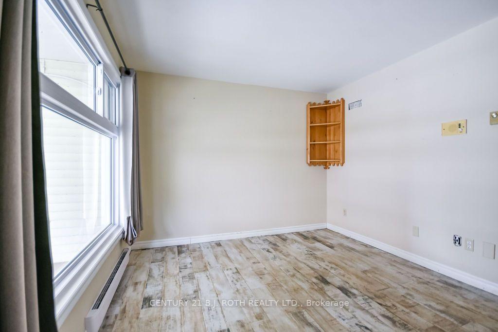 Photo 23 of Unit 9, 100 Laguna Parkway, Ramara, Rural Ramara — HOMEH